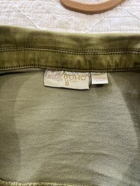 Belle by Kim Gravel Women's Jacket Sz L Vintage Style Ruffle Hem Green A654855